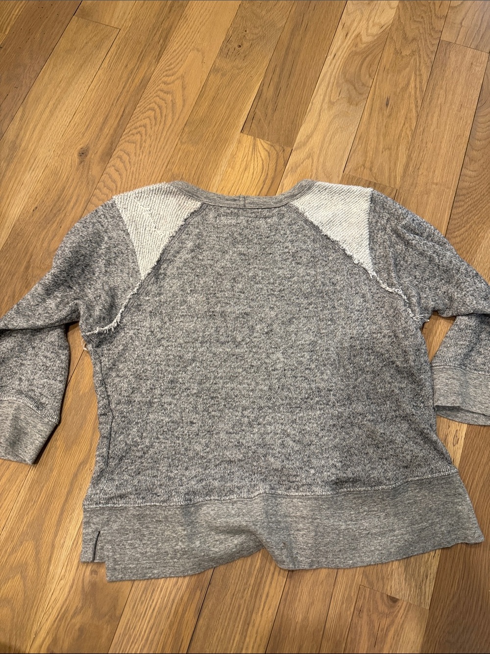 Enza Costa Gray Heather Raglan Sweatshirt with Light Shoulder Panels - Picture 3 of 5